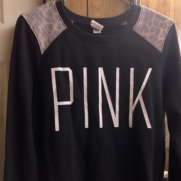 Sweater - Picture 1 of 3